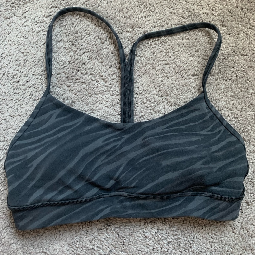 NWOT lululemon Flow Y nulu sports bra
